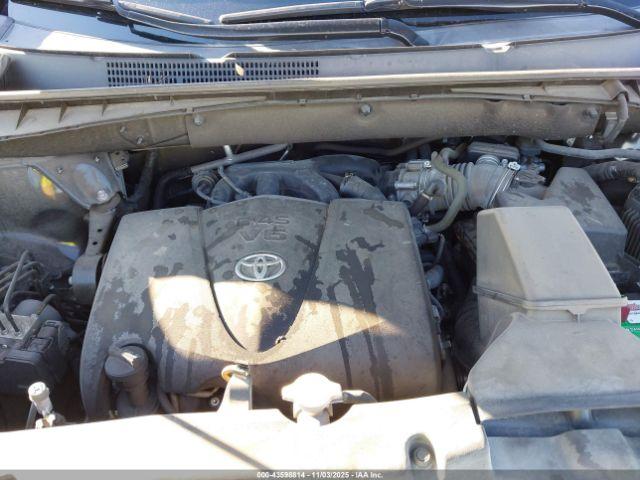 Toyota Highlander Xle Image 10