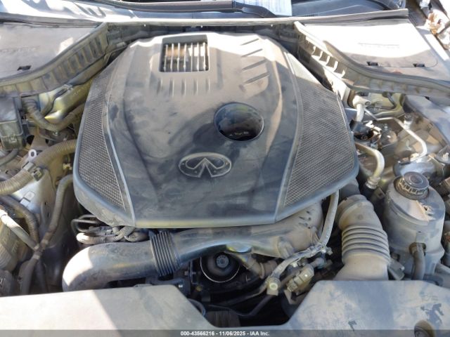 INFINITI Q60 2.0t Image 7