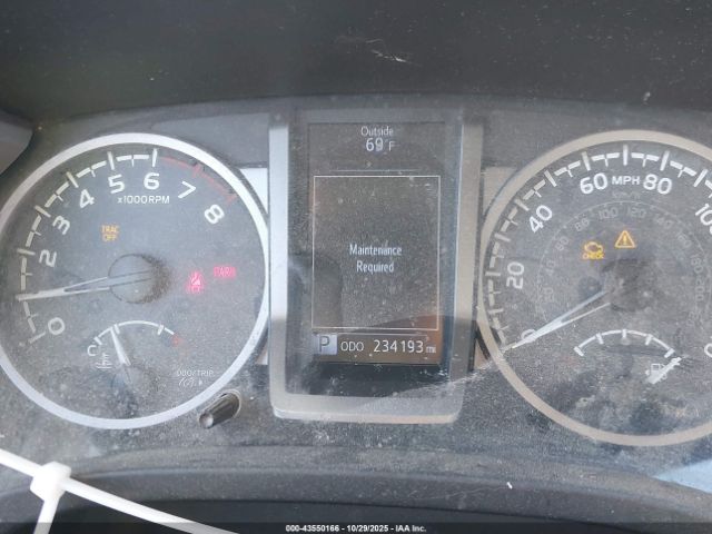 Toyota Tacoma Sr5 V6 Image 8