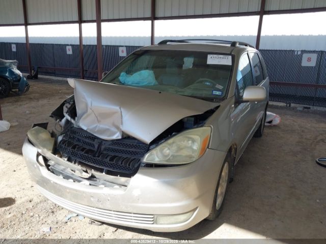 Toyota Sienna Xle Image 3