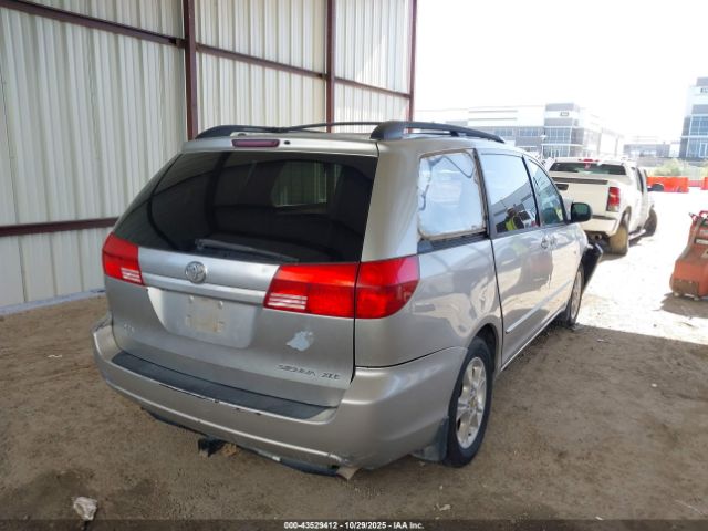 Toyota Sienna Xle Image 11