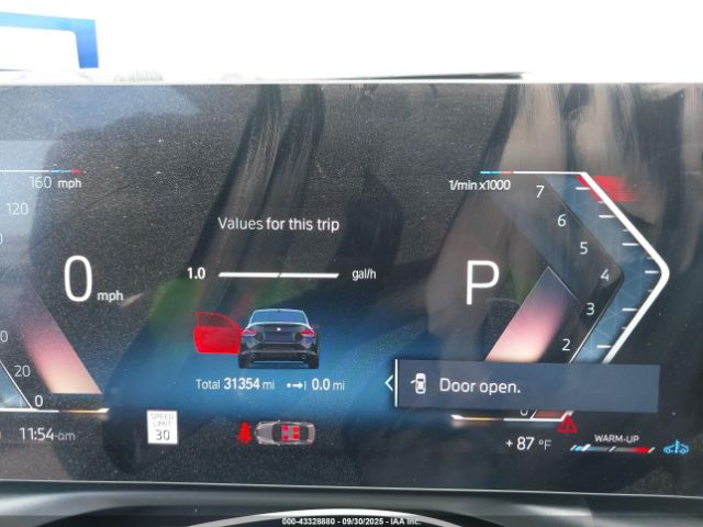 BMW 2 Series I Image 5