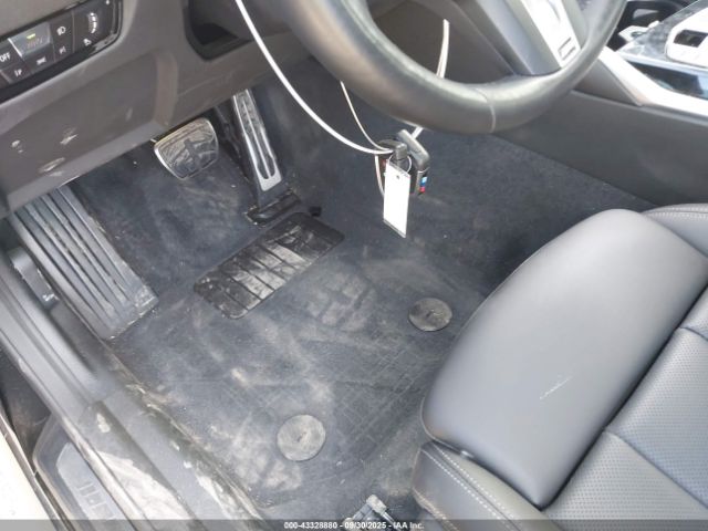 BMW 2 Series I Image 10