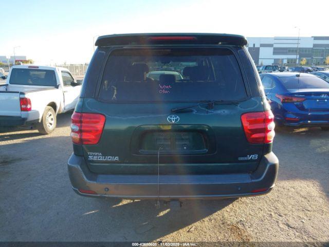 Toyota Sequoia Sr5 V8 Image 13