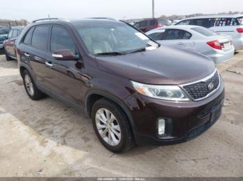  Salvage Kia Sorento