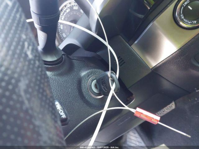 Toyota Tacoma Sr5 V6 Image 7