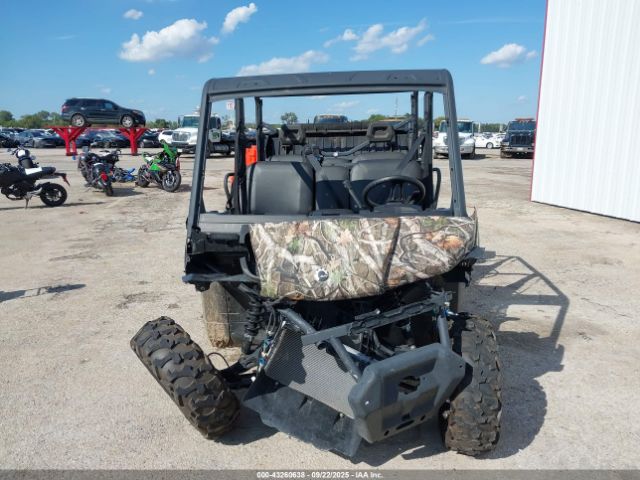 Can-Am Defender Max Image 2