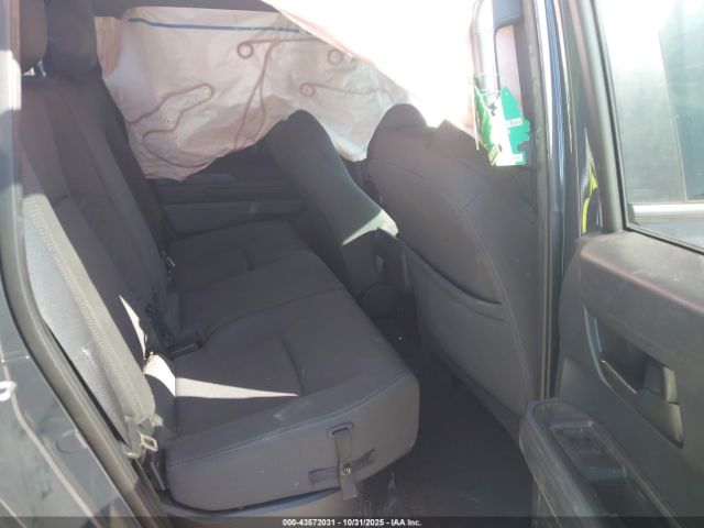 Toyota Tacoma Sr5 Image 10