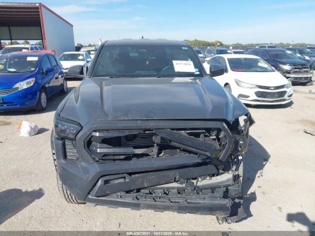 Toyota Tacoma Sr5 Image 12