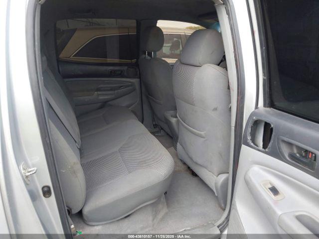 Toyota Tacoma Prerunner V6 Image 8