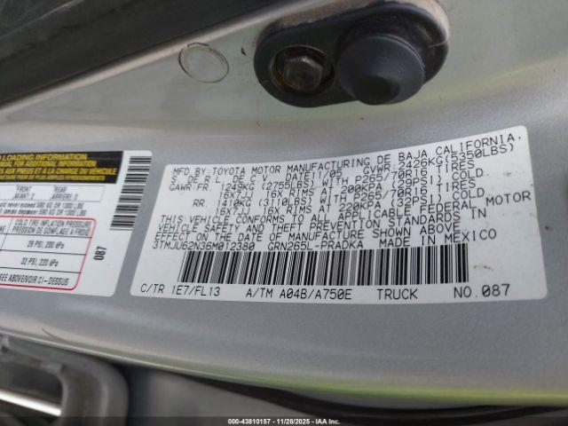 Toyota Tacoma Prerunner V6 Image 6