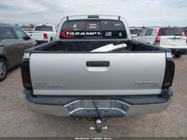 Toyota Tacoma Prerunner V6 Image 16