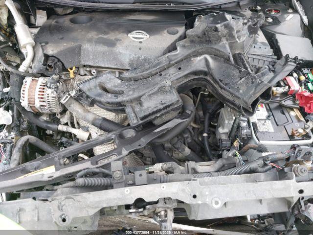 Nissan Altima Image 6