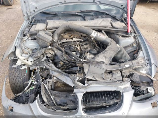 BMW 3 Series Image 13