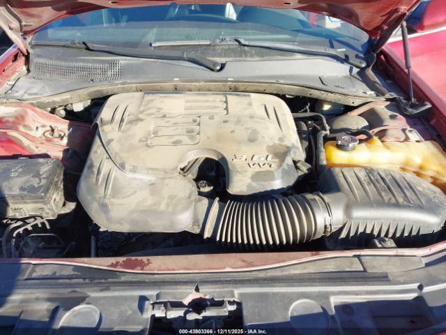 Chrysler 300 Image 11