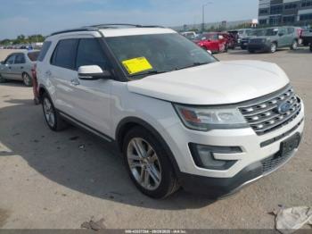  Salvage Ford Explorer