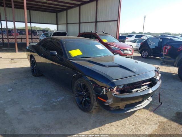  Salvage Dodge Challenger