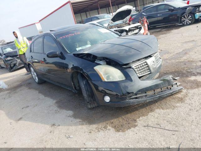  Salvage Nissan Maxima