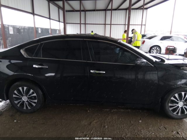 Nissan Altima 2.5 S Image 13