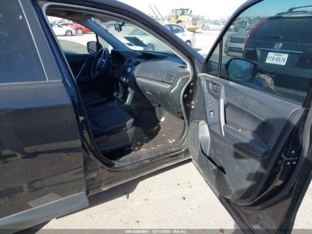 Subaru Forester 2.5i Premium Image 16