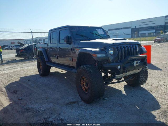  Salvage Jeep Gladiator