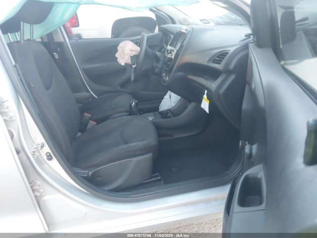 Chevrolet Spark Ls Cvt Image 14