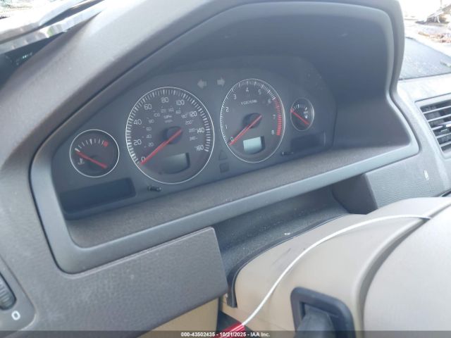 Volvo XC90 3.2 Image 2