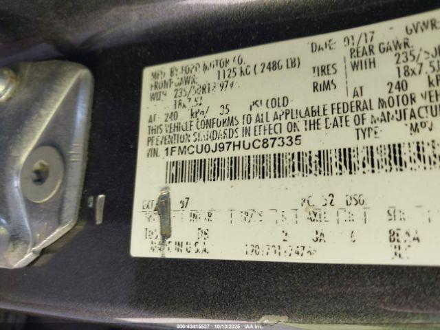 Ford Escape Titanium Image 14