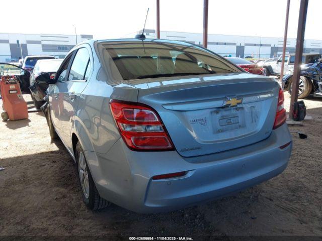 Chevrolet Sonic Lt Auto Image 6