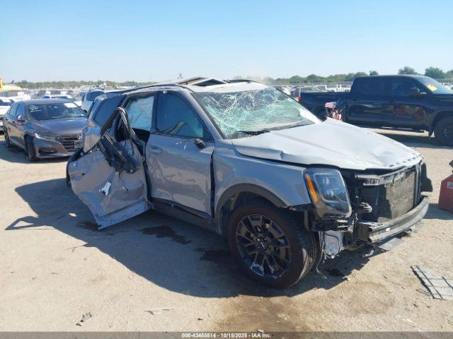  Salvage Kia Telluride