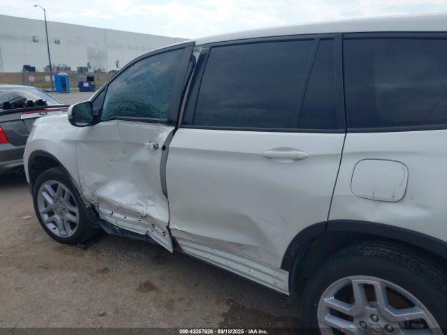 Honda Passport Awd Ex-l Image 10