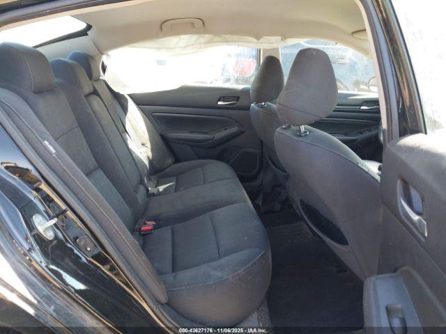 Nissan Altima S Fwd Image 14