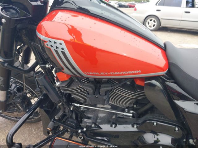 Harley-Davidson Fltrxse Image 10