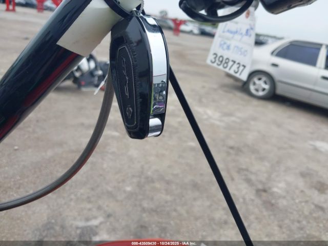 Harley-Davidson Fltrxse Image 8