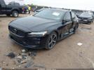 Volvo S60 B5 Plus Dark Theme Image 15