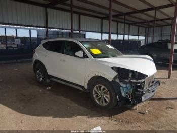  Salvage Hyundai TUCSON