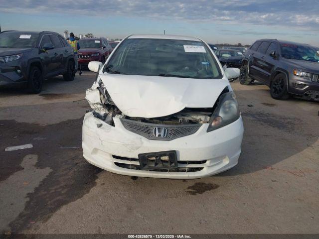 Honda Fit Image 15