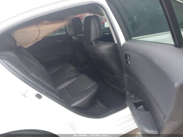 Acura ILX 2.4l Image 6