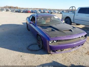  Salvage Dodge Challenger