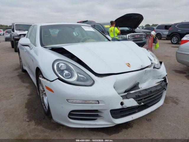  Salvage Porsche Panamera