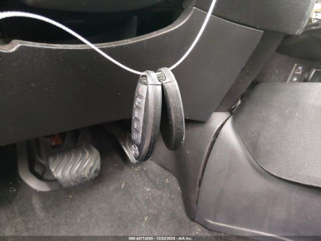 Nissan Rogue Sv Image 9