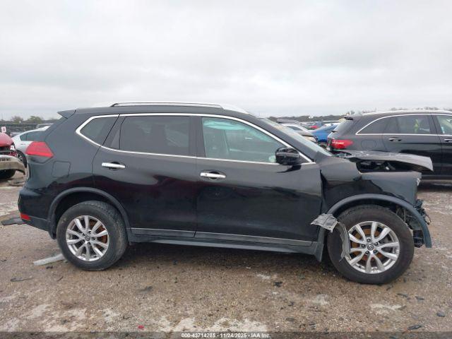 Nissan Rogue Sv Image 17