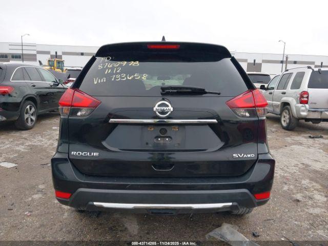 Nissan Rogue Sv Image 2