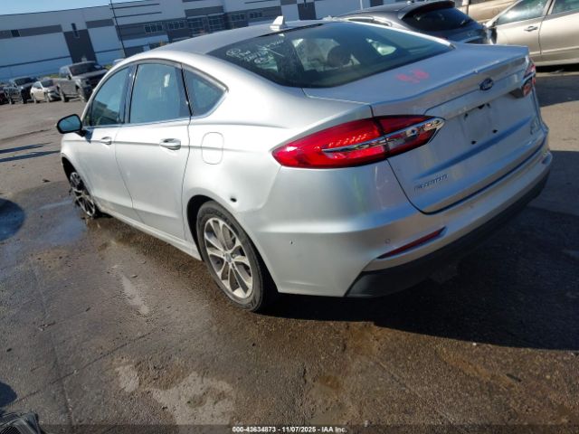 Ford Fusion Se Image 8