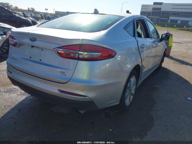 Ford Fusion Se Image 3