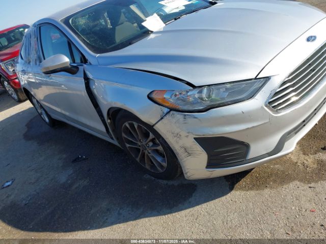 Ford Fusion Se Image 2