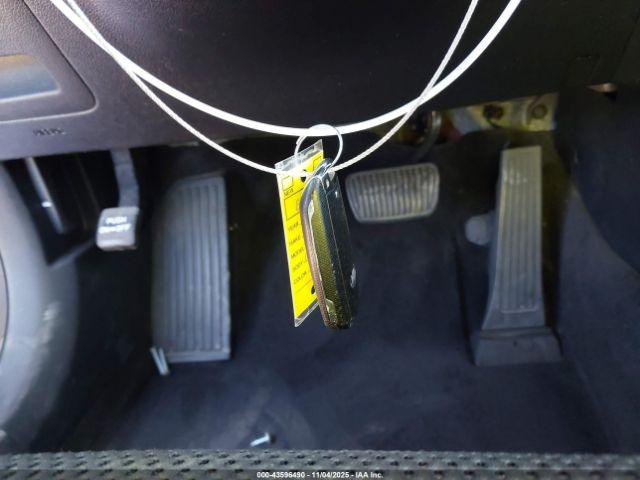 Kia Optima S Image 8