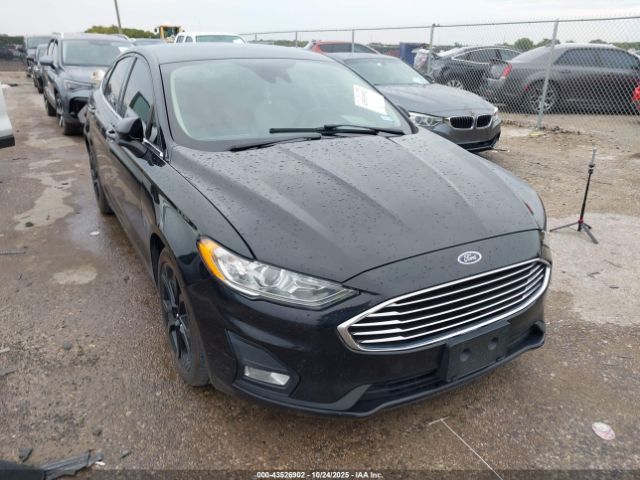 Ford Fusion Se Image 1