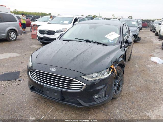 Ford Fusion Se Image 4