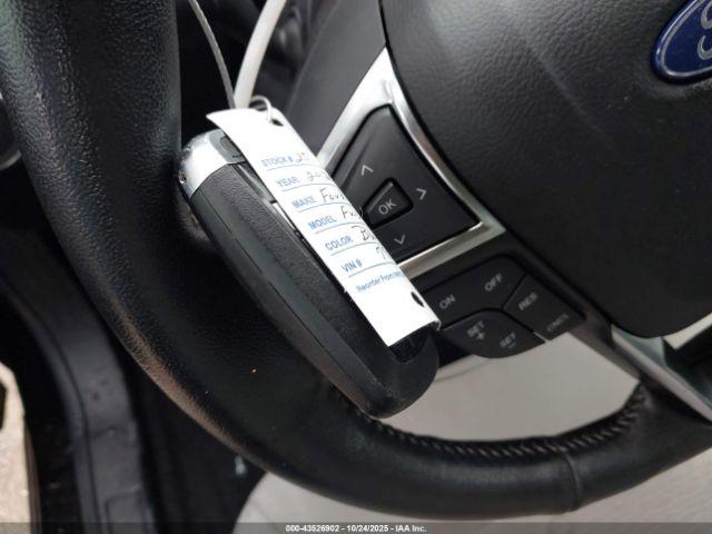 Ford Fusion Se Image 6